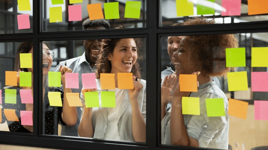 Scrum Schulungen für Produktmanager: Im Team arbeitet es sich besser